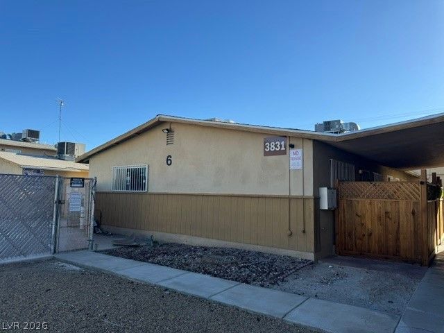 3831 Daisy Street 24, Las Vegas, NV 89119