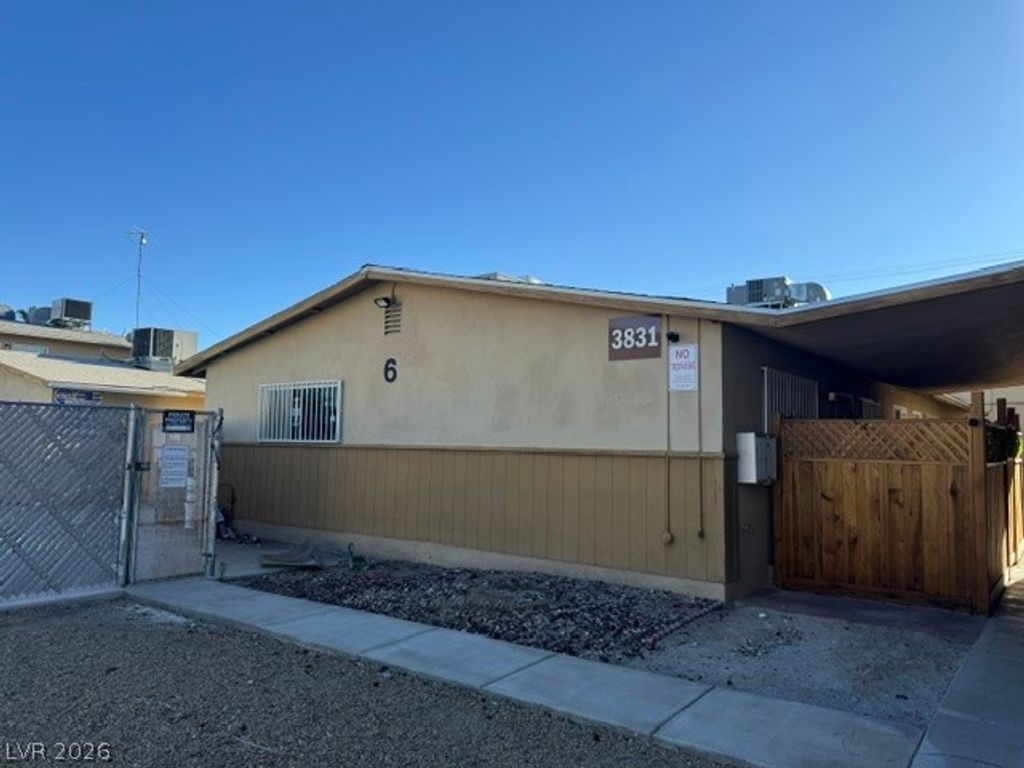 3831 Daisy Street 24, Las Vegas, NV 89119 — photo 2