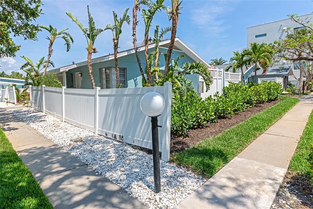 170 ROOSEVELT DRIVE 2, Sarasota, FL 34236