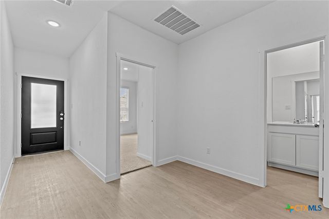 716 Horsetail Lane, New Braunfels, TX 78132