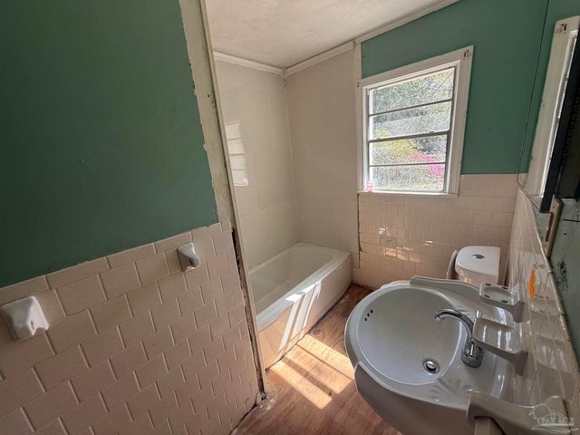 529 E Selina St, Pensacola, FL 32503