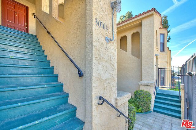 3008 Stocker Street, Los Angeles, CA 90008