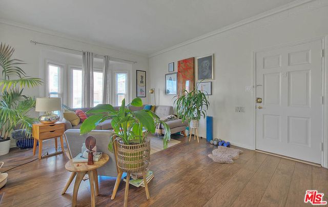 3008 Stocker Street, Los Angeles, CA 90008