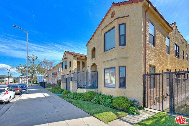 3008 Stocker Street, Los Angeles, CA 90008