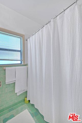 3008 Stocker Street, Los Angeles, CA 90008