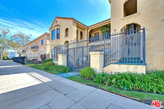 3008 Stocker Street, Los Angeles, CA 90008