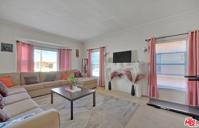 3008 Stocker Street, Los Angeles, CA 90008