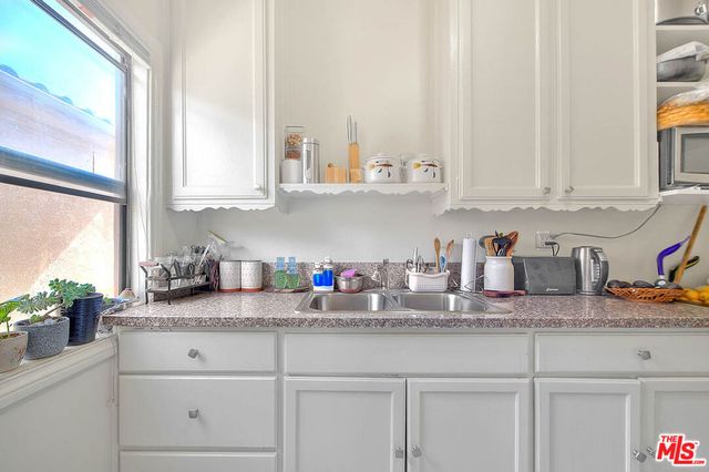 3008 Stocker Street, Los Angeles, CA 90008