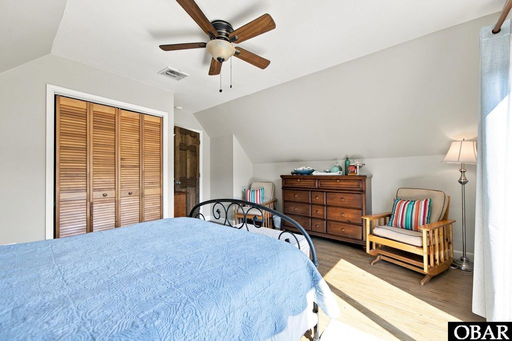 Image 19 of property listing at 115 Clam Shell Trail, Southern Shores, NC 27949