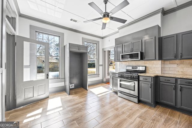 34 N Broad Street, Porterdale, GA 30014