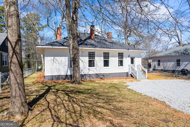 34 N Broad Street, Porterdale, GA 30014
