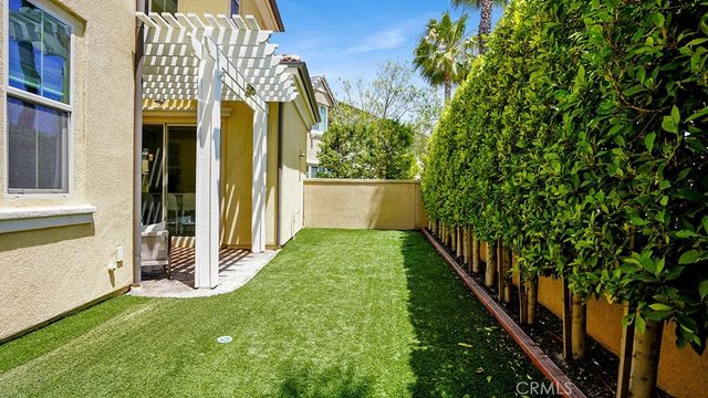 137 Primrose Drive, Lake Forest, CA 92610