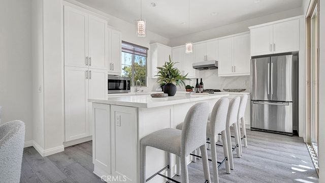 137 Primrose Drive, Lake Forest, CA 92610