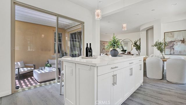 137 Primrose Drive, Lake Forest, CA 92610