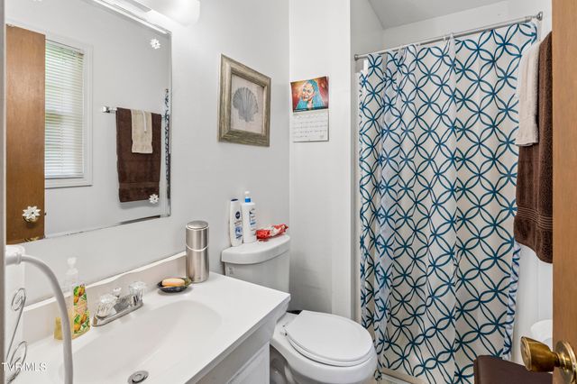 1205 Althea Street, Johnson City, TN 37601
