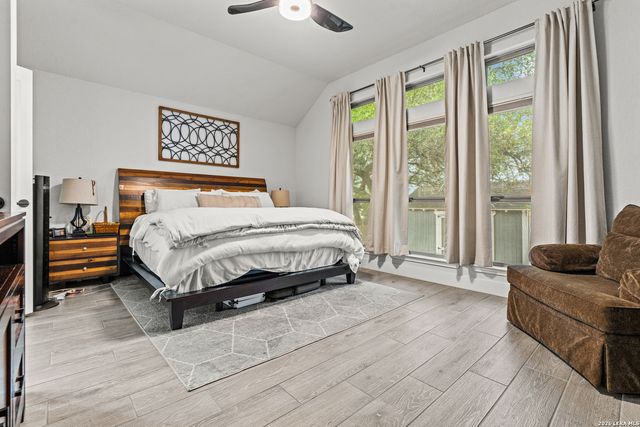 1102 Cadogan Squire, San Antonio, TX 78260