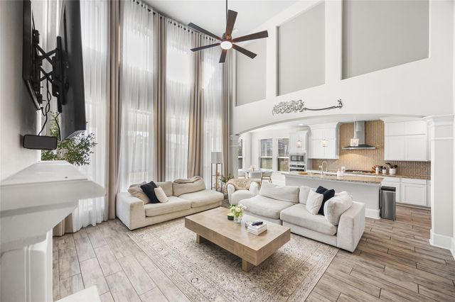 2736 Ahnya Lane, League City, TX 77573