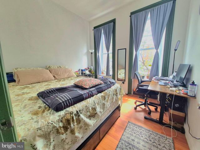 876 N 19TH ST, Philadelphia, PA 19130