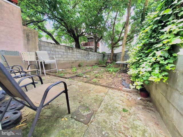 876 N 19TH ST, Philadelphia, PA 19130