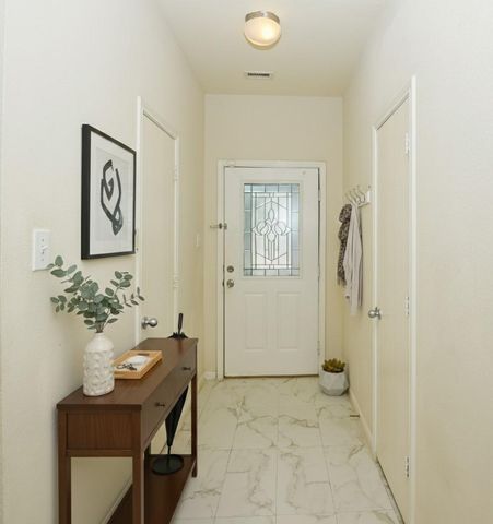 13034 Stratford Skies Lane, Houston, TX 77072