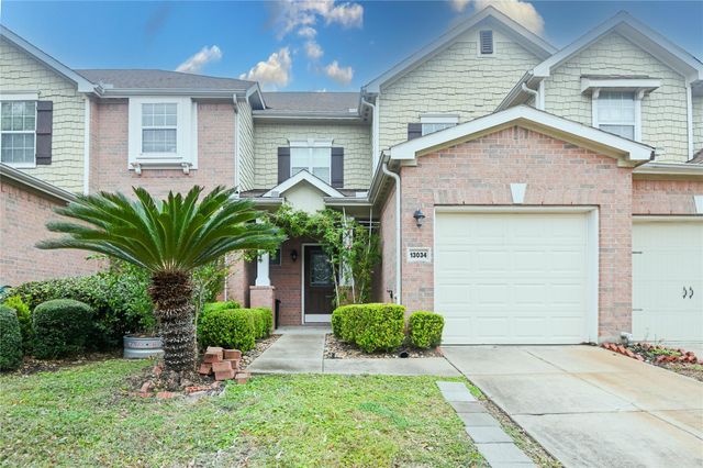 13034 Stratford Skies Lane, Houston, TX 77072