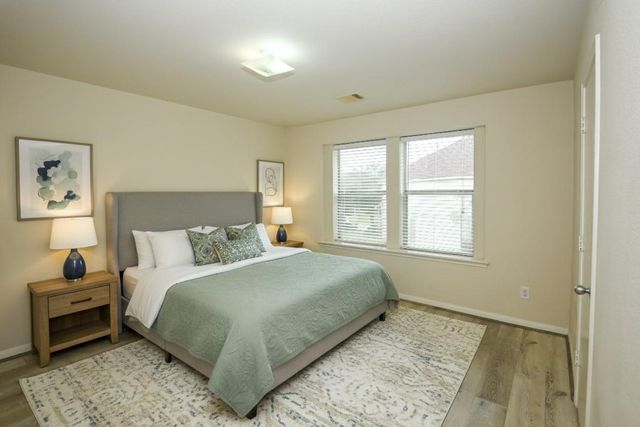 13034 Stratford Skies Lane, Houston, TX 77072