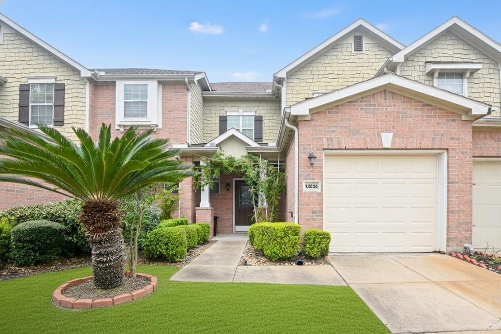 13034 Stratford Skies Lane, Houston, TX 77072