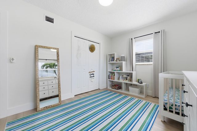 9744 Dahlia Avenue, Palm Beach Gardens, FL 33410