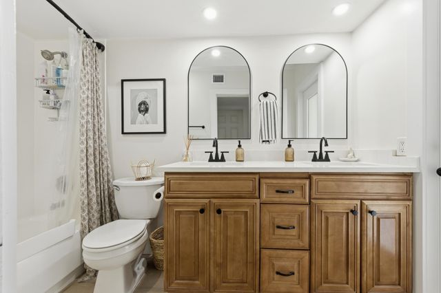 9744 Dahlia Avenue, Palm Beach Gardens, FL 33410