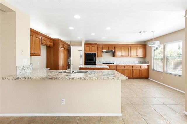 24063 Fuschia Court, Murrieta, CA 92562
