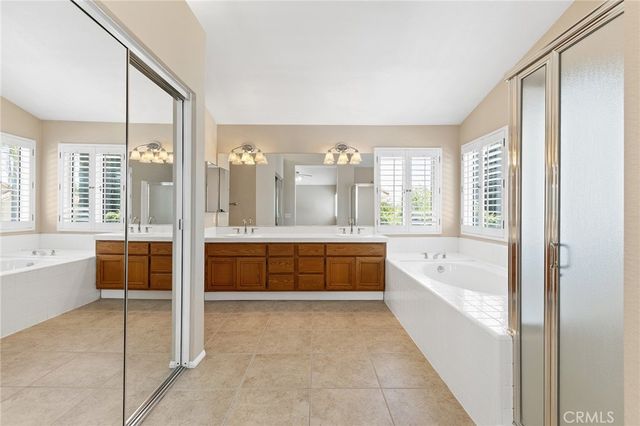 24063 Fuschia Court, Murrieta, CA 92562
