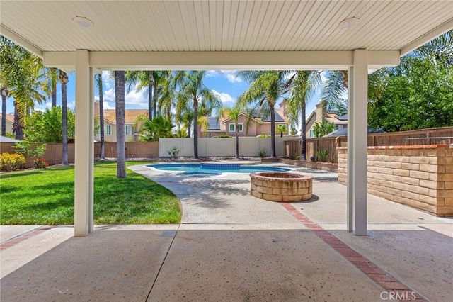 24063 Fuschia Court, Murrieta, CA 92562