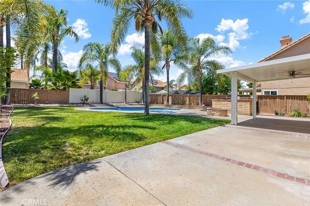 24063 Fuschia Court, Murrieta, CA 92562