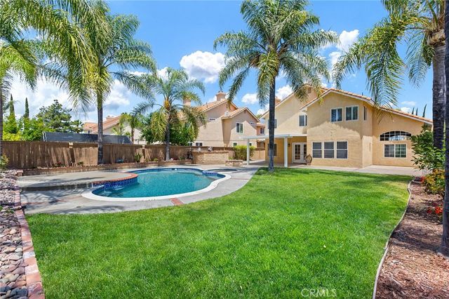 24063 Fuschia Court, Murrieta, CA 92562