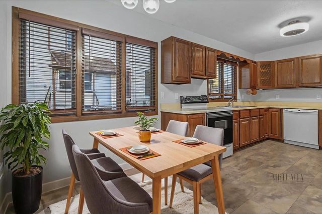 1321 Franklin Street, Cedar Falls, IA 50613