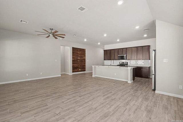 32349 LAVENDER CV, Bulverde, TX 78163