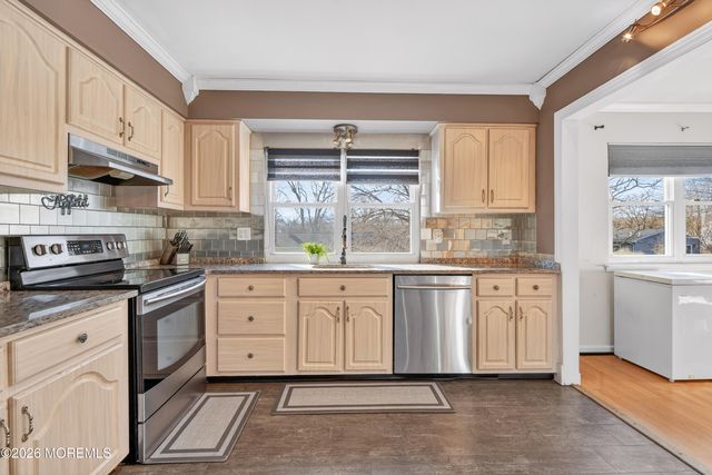 1029 Lucy Lane, Toms River, NJ 08753