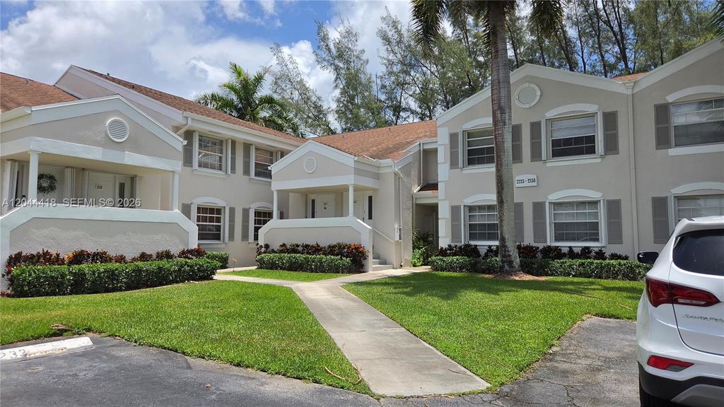 2234 SE 27th Drive 206C, Homestead, FL 33035
