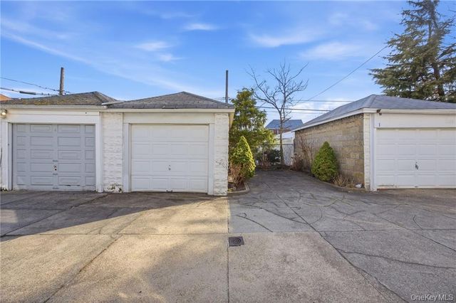 20 77th Street, Brooklyn, NY 11209