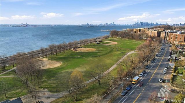 20 77th Street, Brooklyn, NY 11209