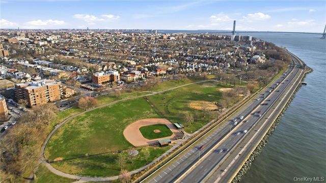 20 77th Street, Brooklyn, NY 11209