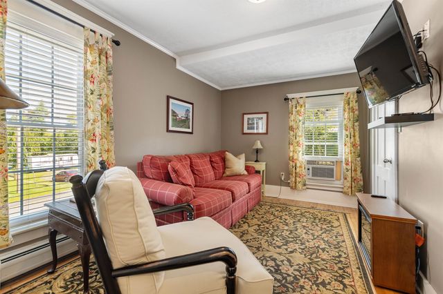 1 High Street, Colebrook, NH 03576