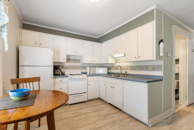 1 High Street, Colebrook, NH 03576