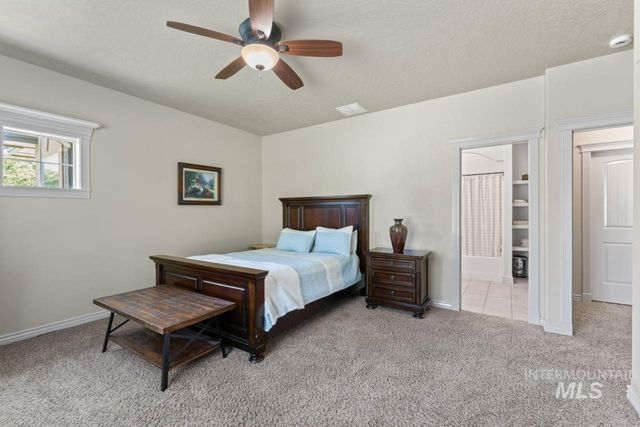 10989 Rift Valley Dr., Caldwell, ID 83607