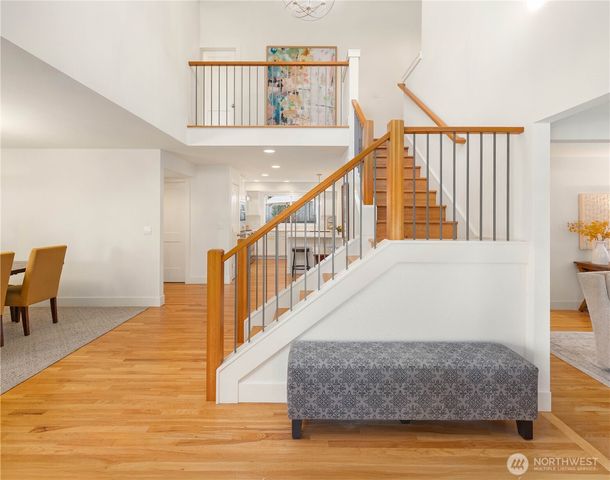 23039 SE 37th Street, Sammamish, WA 98075