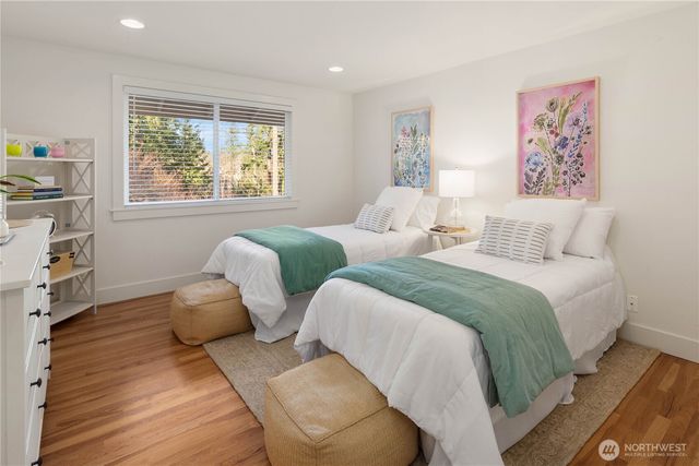 23039 SE 37th Street, Sammamish, WA 98075