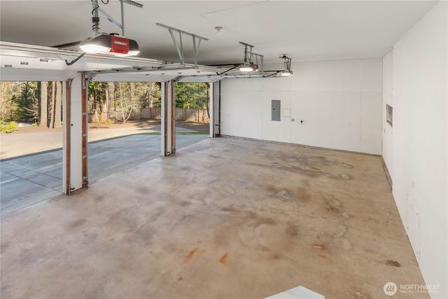 23039 SE 37th Street, Sammamish, WA 98075