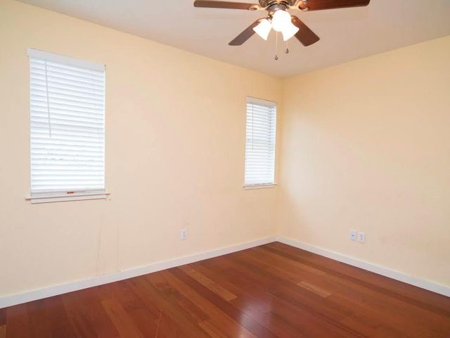 1906 Woodland Ave A, Austin, TX 78741