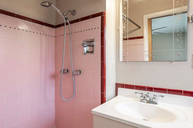 138 W 5818 S, Murray, UT 84107