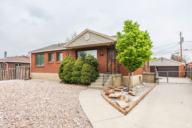 138 W 5818 S, Murray, UT 84107